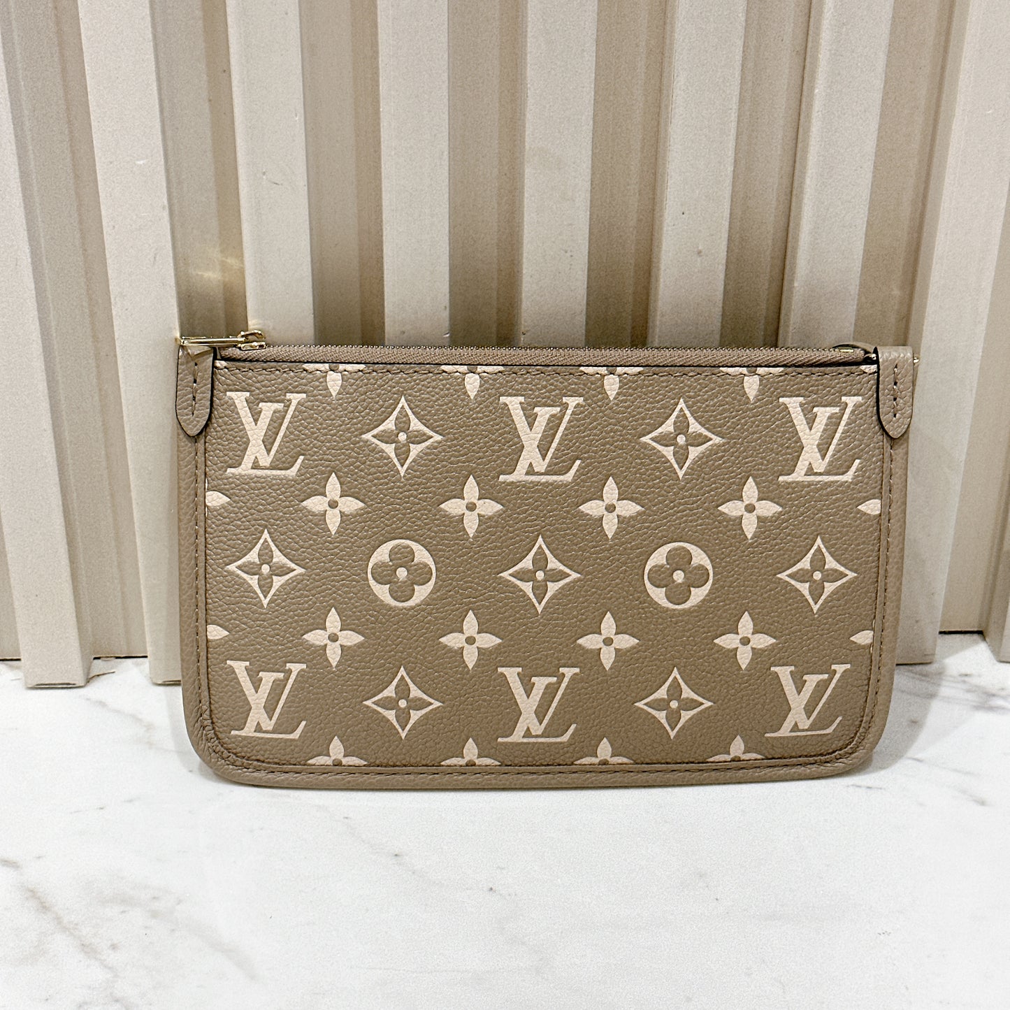 LV Carryall in Bicolour