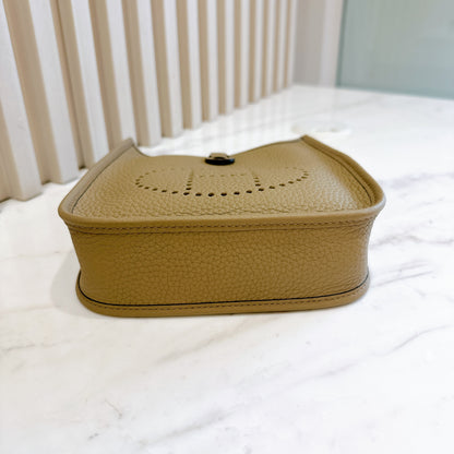 Hermes Mini Evelyne in Beige Marfa
