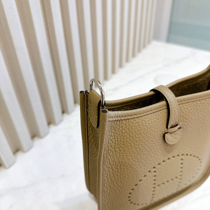 Hermes Mini Evelyne in Beige Marfa