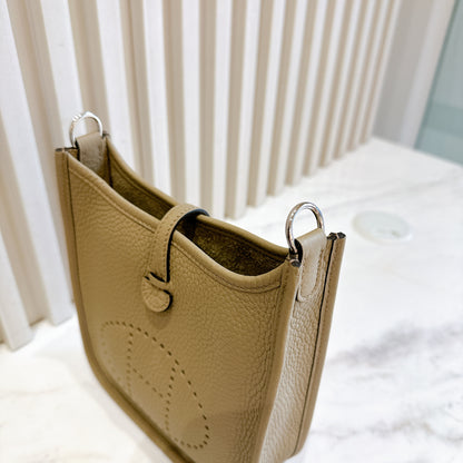 Hermes Mini Evelyne in Beige Marfa
