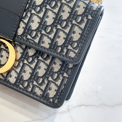 Dior Montaigne 30 Chain Bag