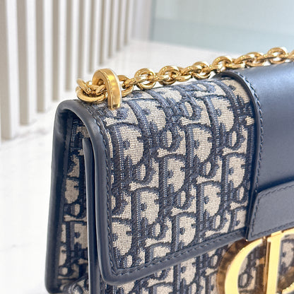 Dior Montaigne 30 Chain Bag