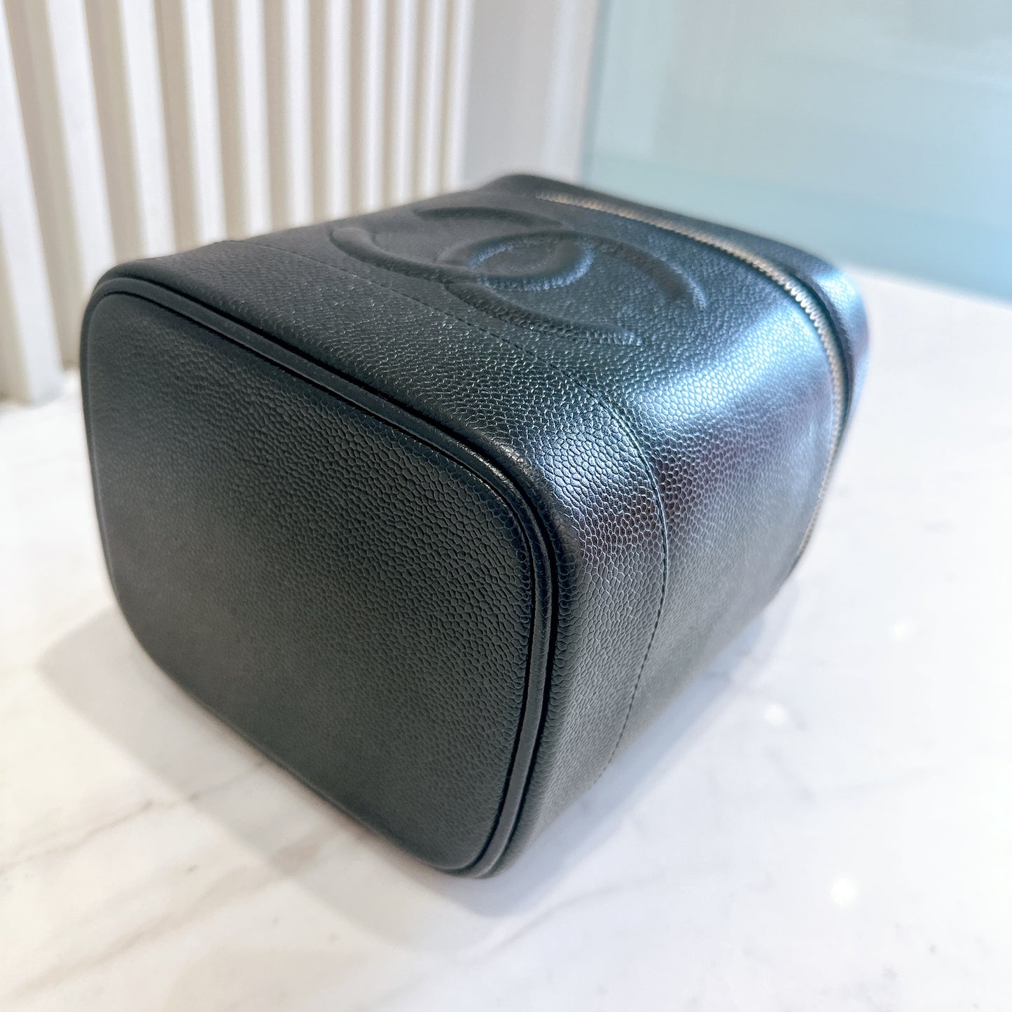 Chanel Vintage Vanity Case in Black Caviar