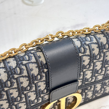 Dior Montaigne 30 Chain Bag