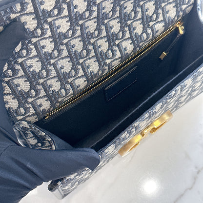 Dior Montaigne 30 Chain Bag