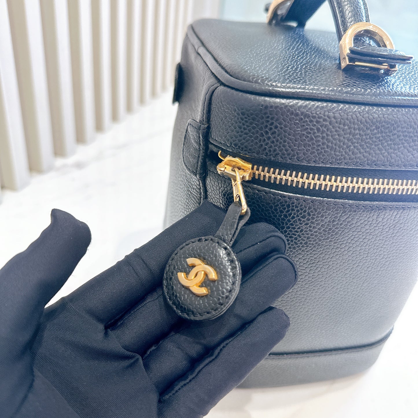 Chanel Vintage Vanity Case in Black Caviar