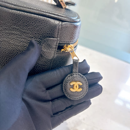 Chanel Vintage Vanity Case in Black Caviar