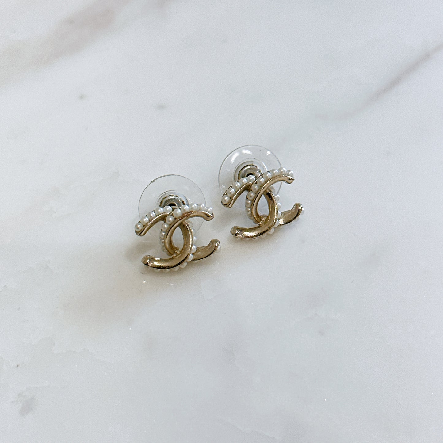 Chanel CC Pearl Earring