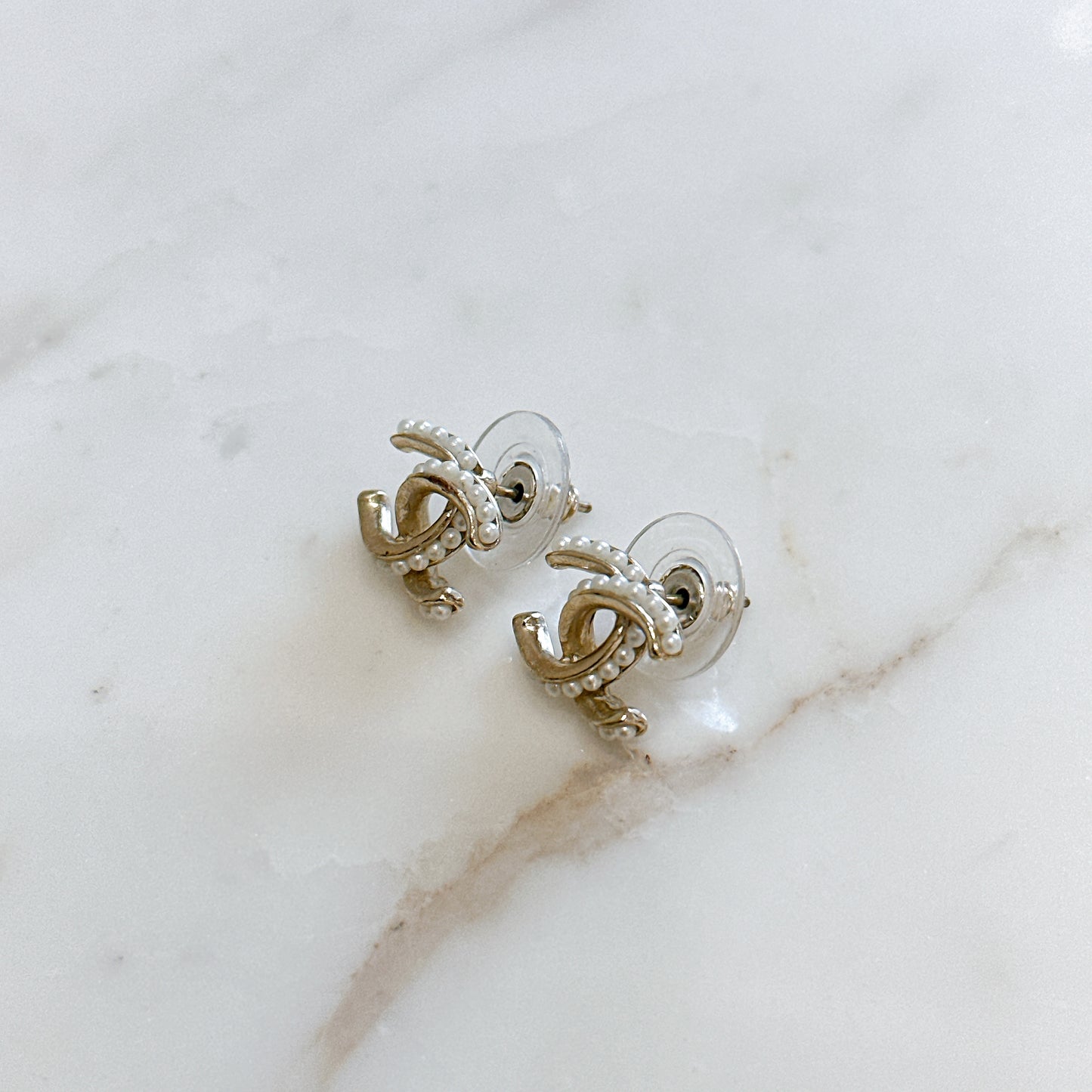 Chanel CC Pearl Earring