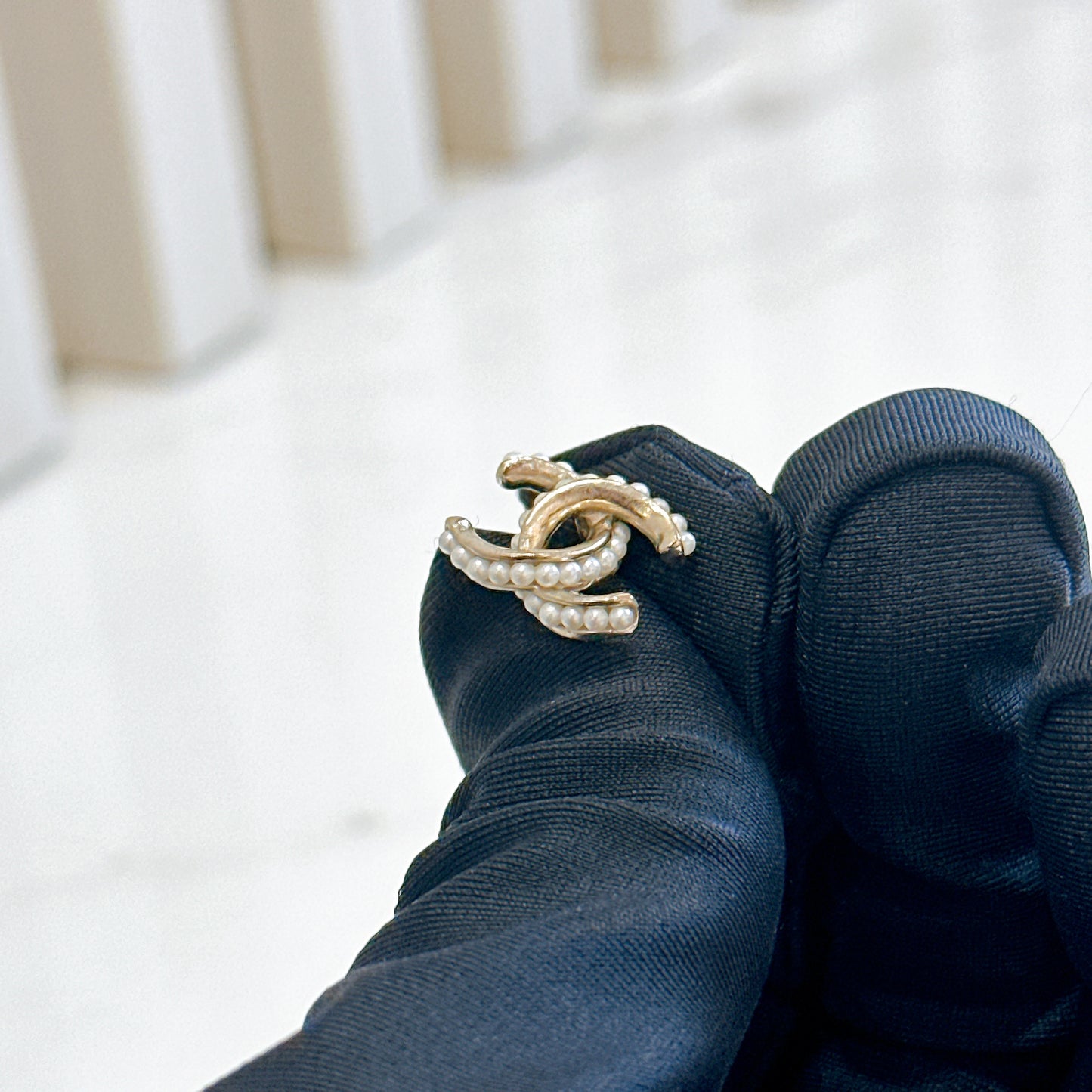 Chanel CC Pearl Earring