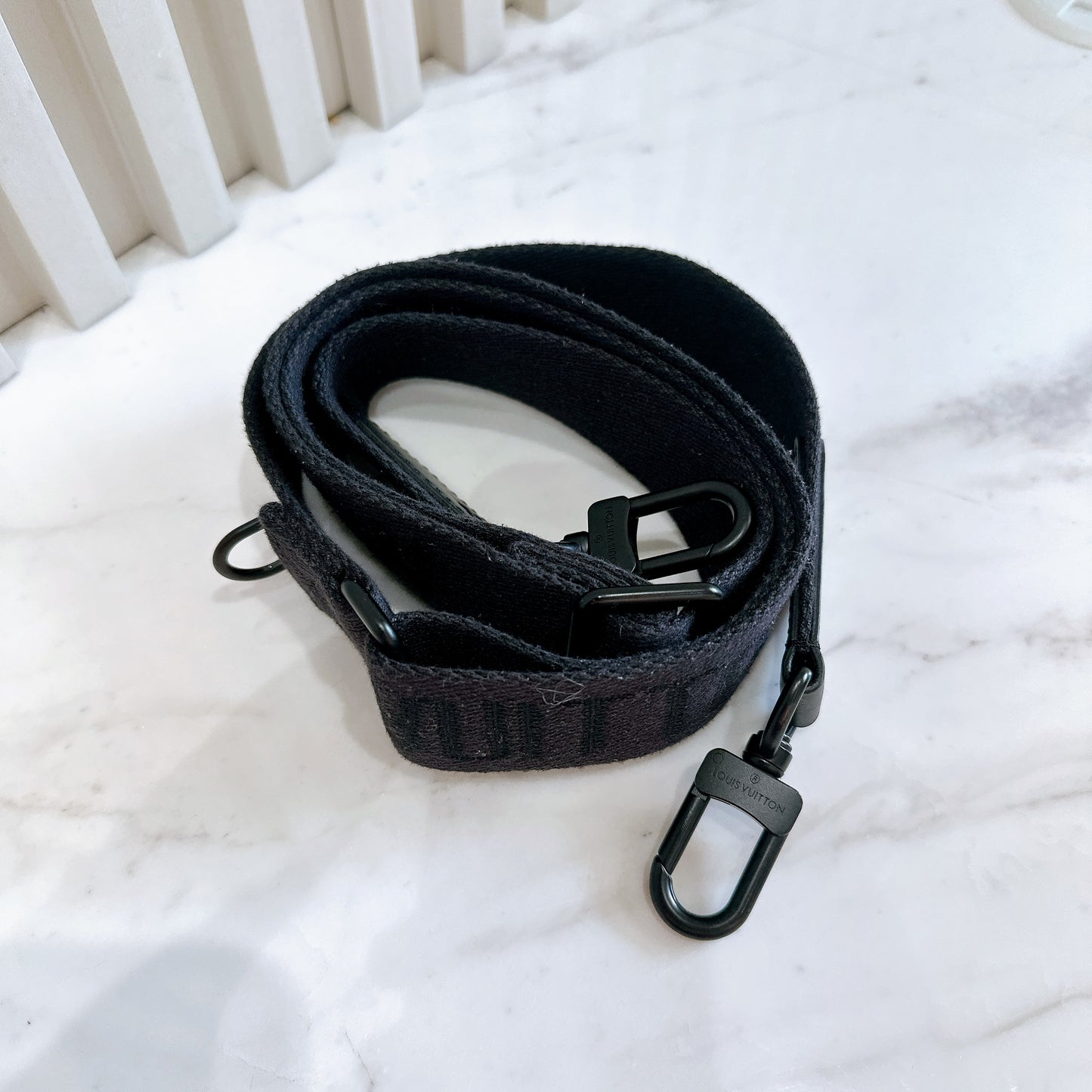 LV Keepall 25 in Black Taurillon