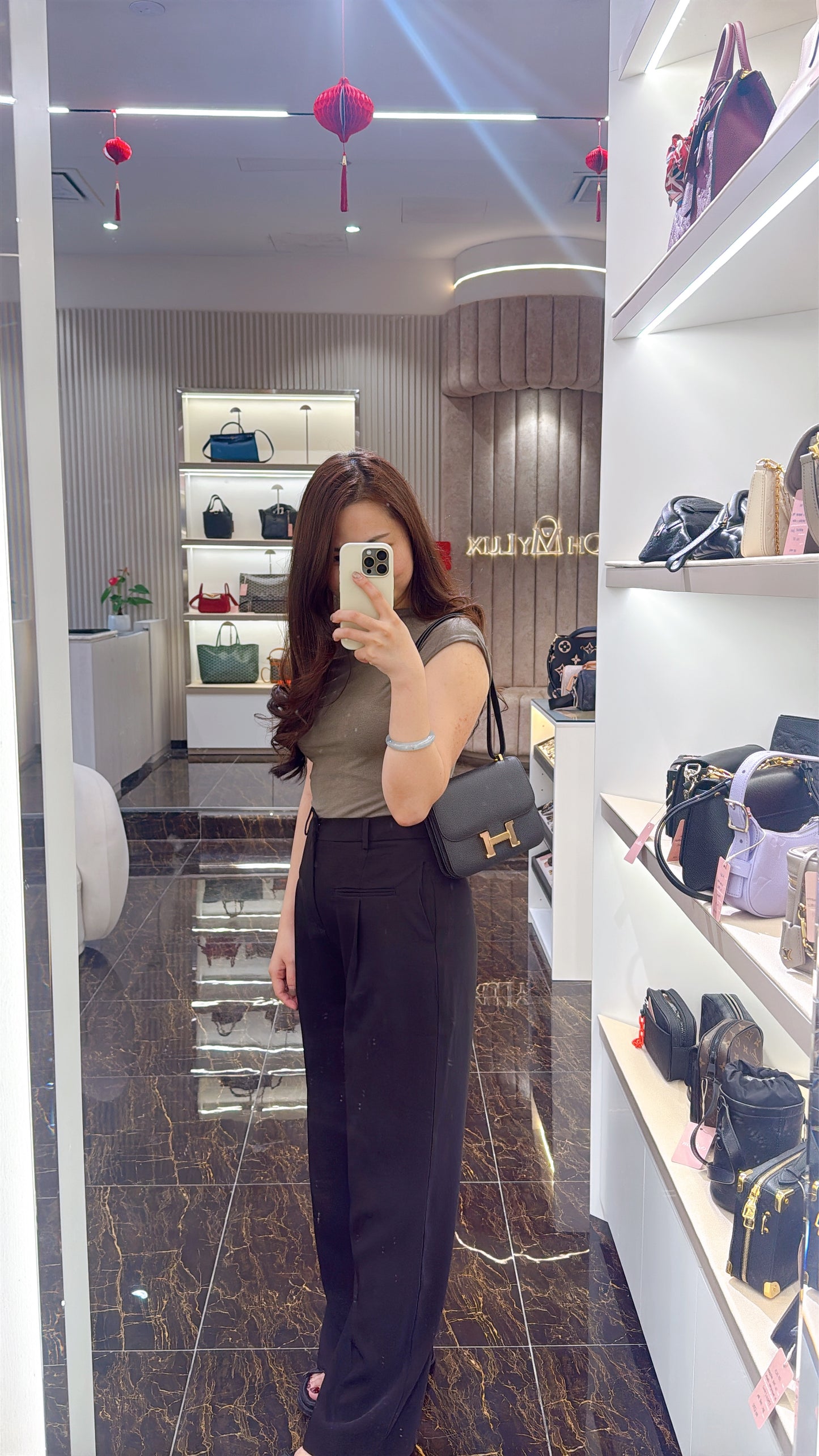 Hermes Constance 18 Epsom in Noir GHW