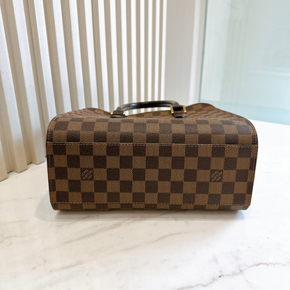 LV Damier Ebene Triana