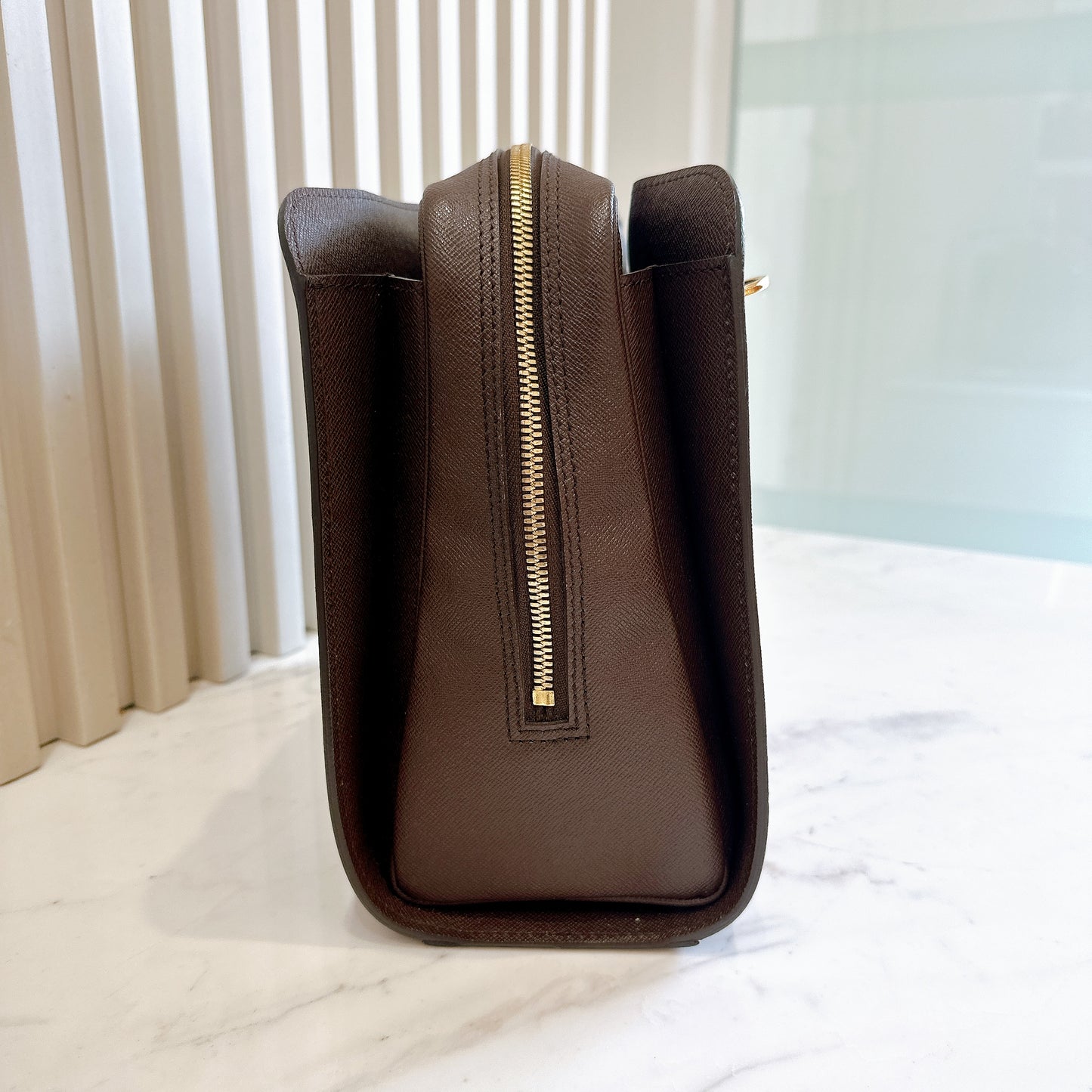 LV Damier Ebene Triana