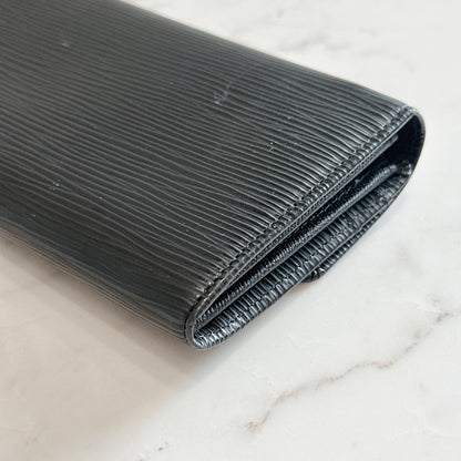 LV Epi Porte Tresor International Wallet Black