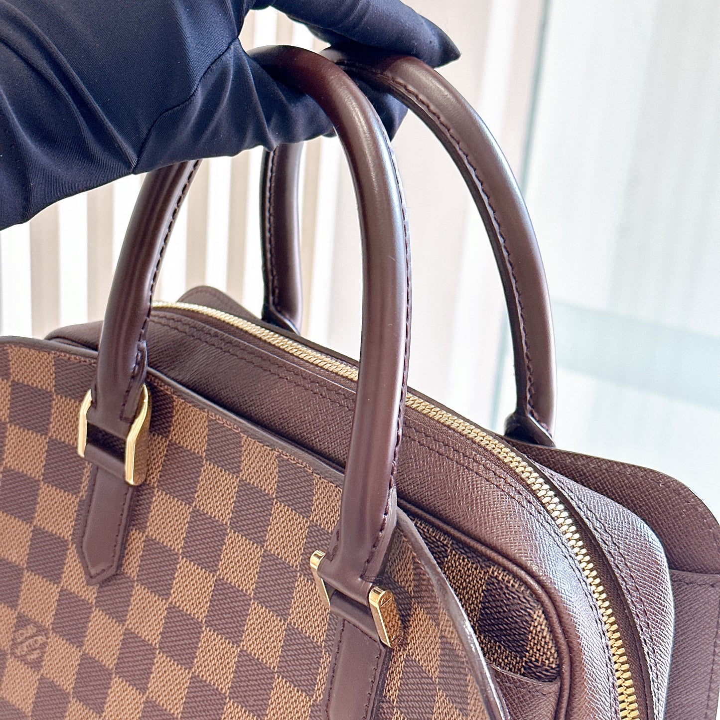 LV Damier Ebene Triana
