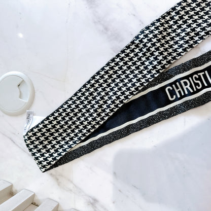 Dior 30 Montaigne Mitzah Scarf Black and White Silk Twilly