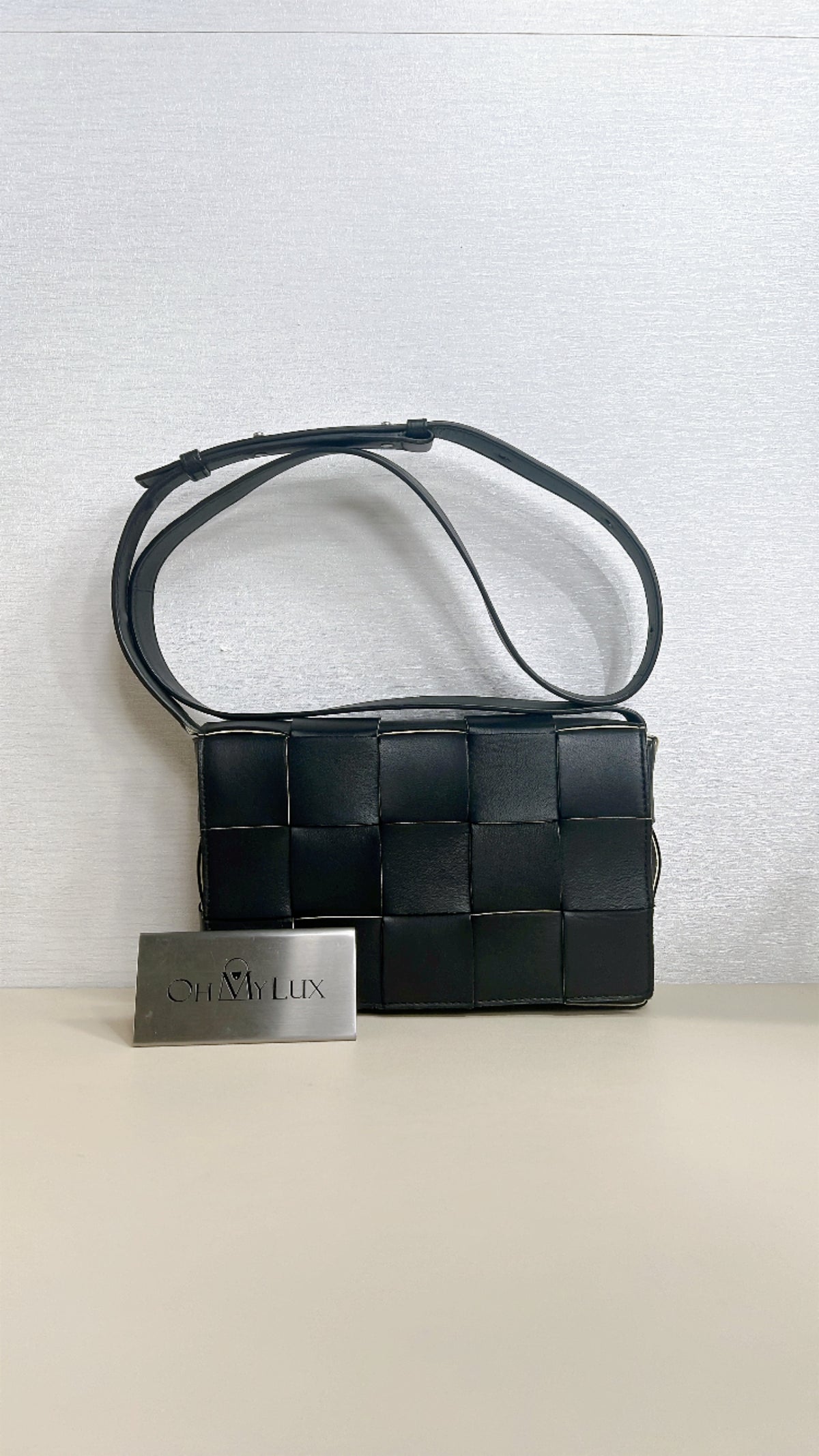 Bottega Veneta Cassette in Black