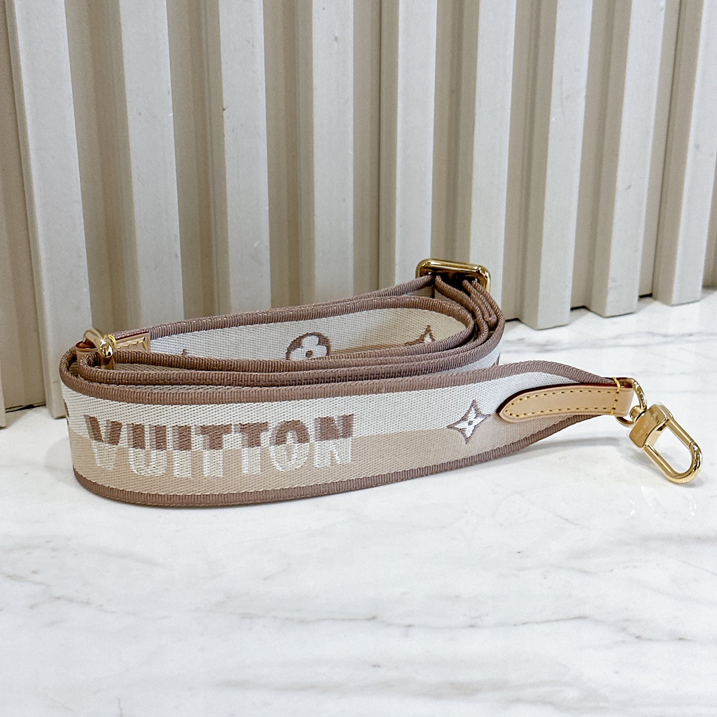 LV Bandouliere Strap Beige