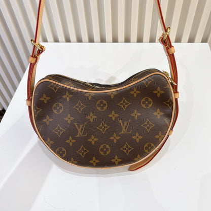 LV Monogram Croissant MM