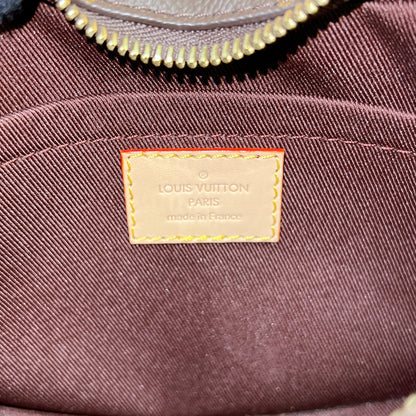 LV Monogram Croissant MM