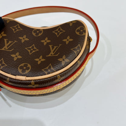 LV Monogram Croissant MM