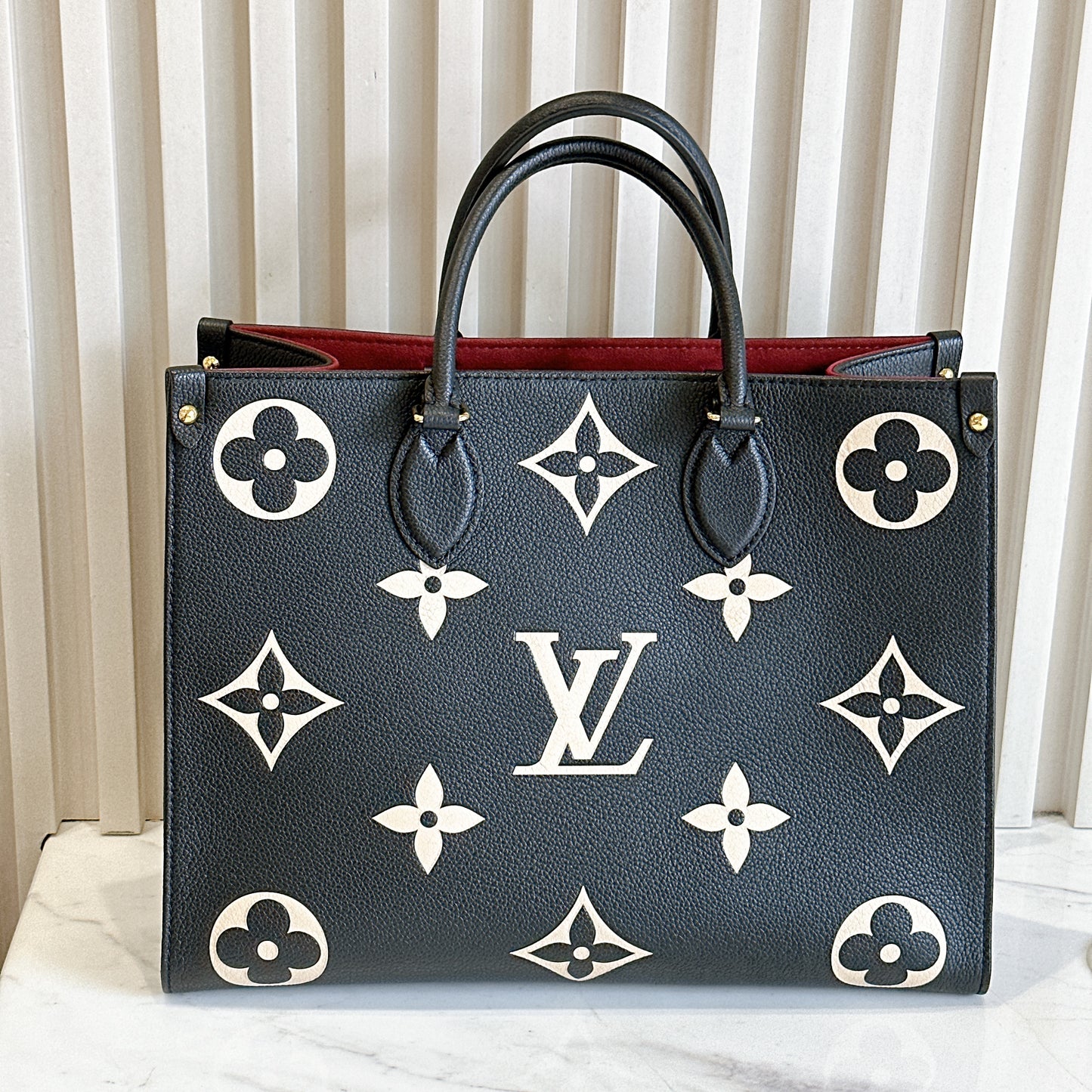 LV On The Go MM Bicolor