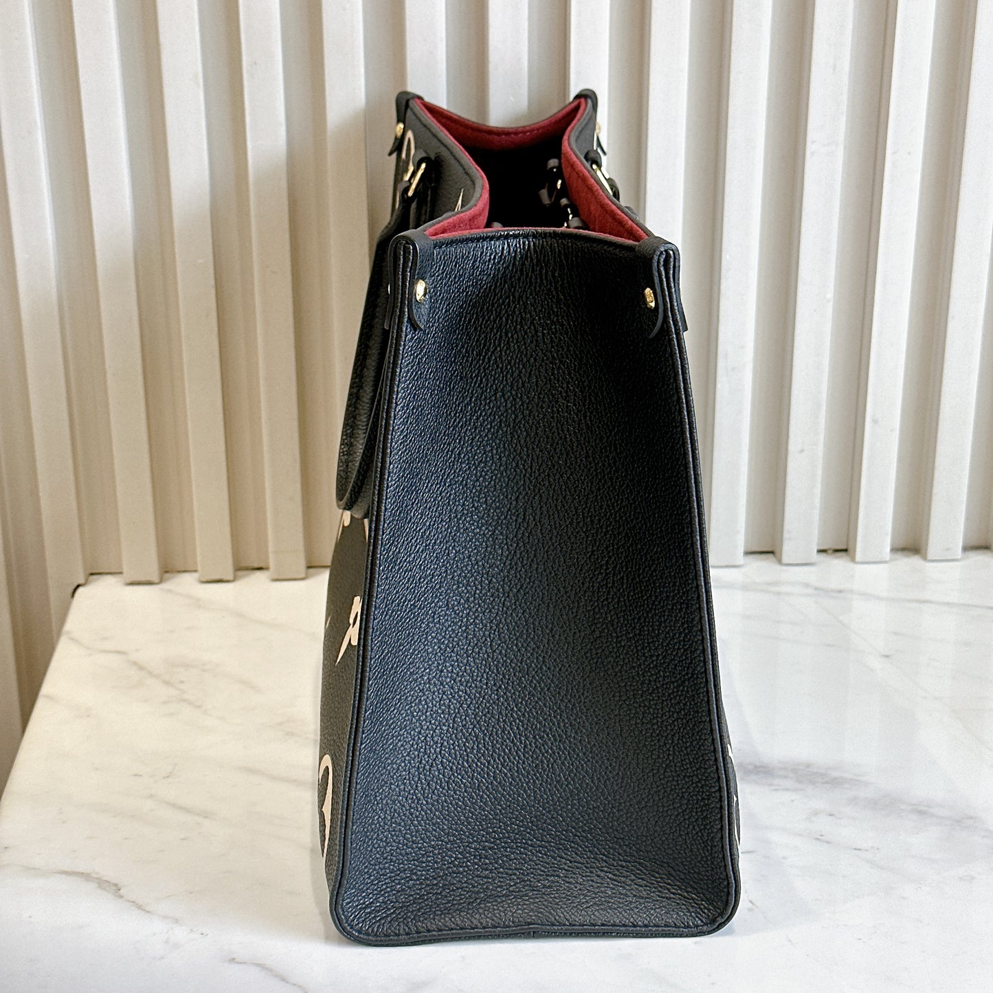 LV On The Go MM Bicolor
