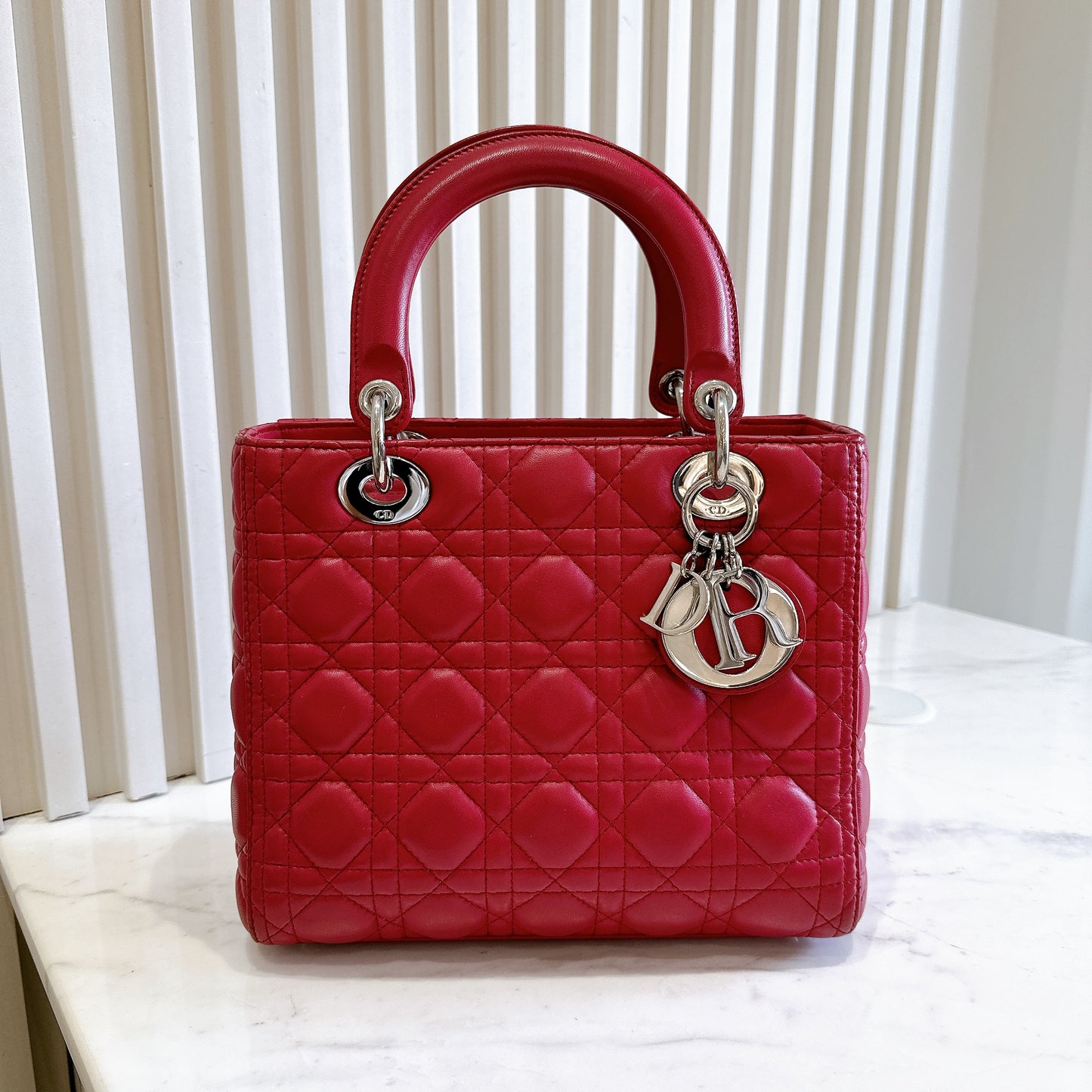 Lady Dior Medium In Red