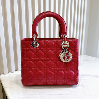 Lady Dior Medium In Red