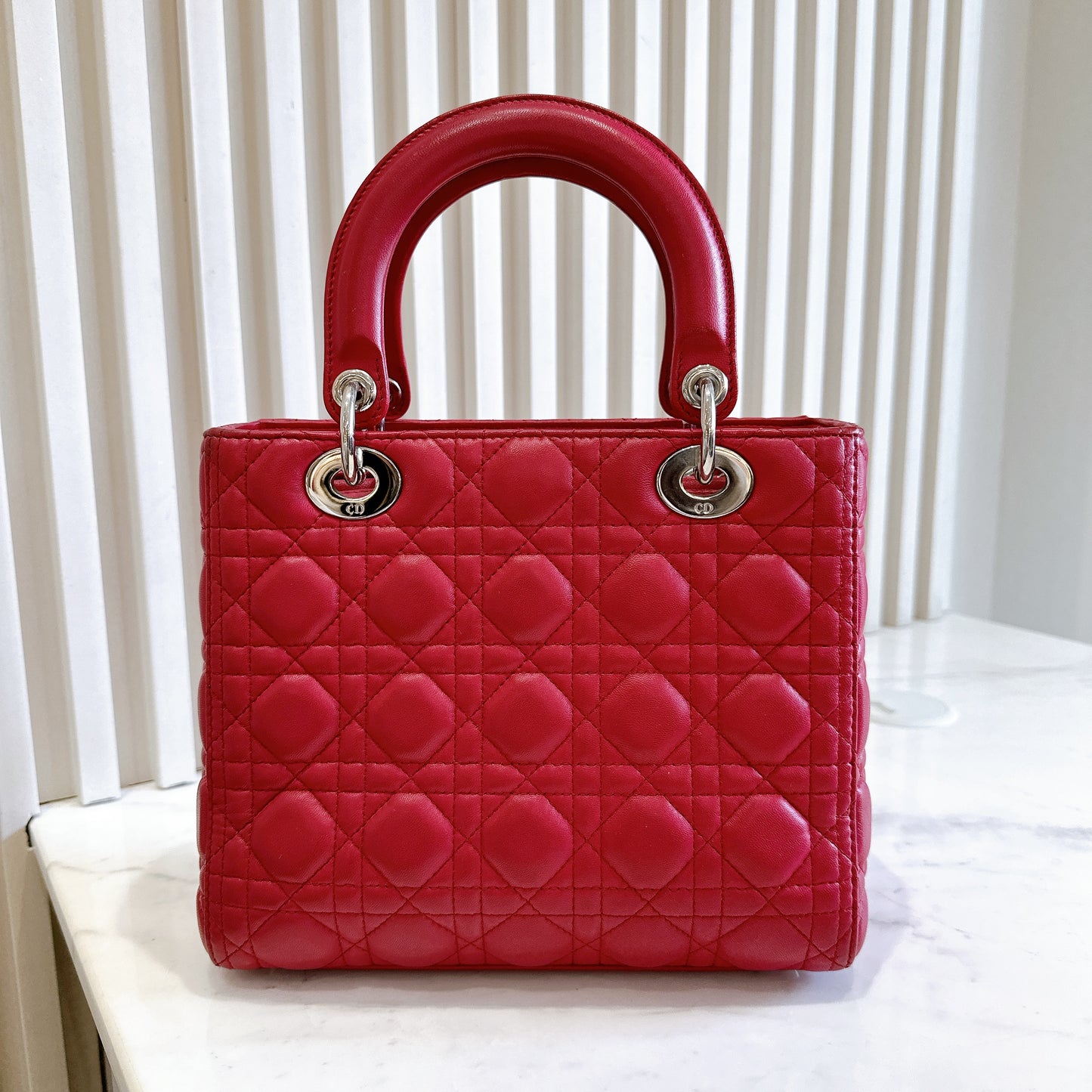 Lady Dior Medium In Red