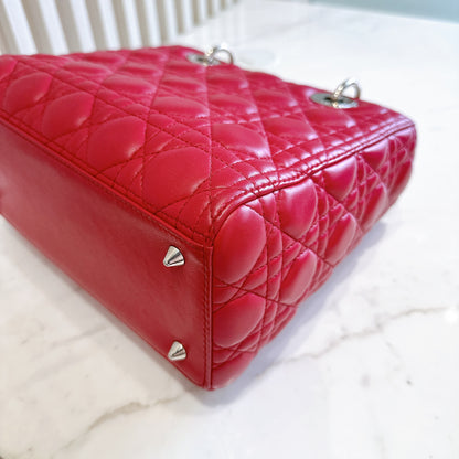 Lady Dior Medium In Red