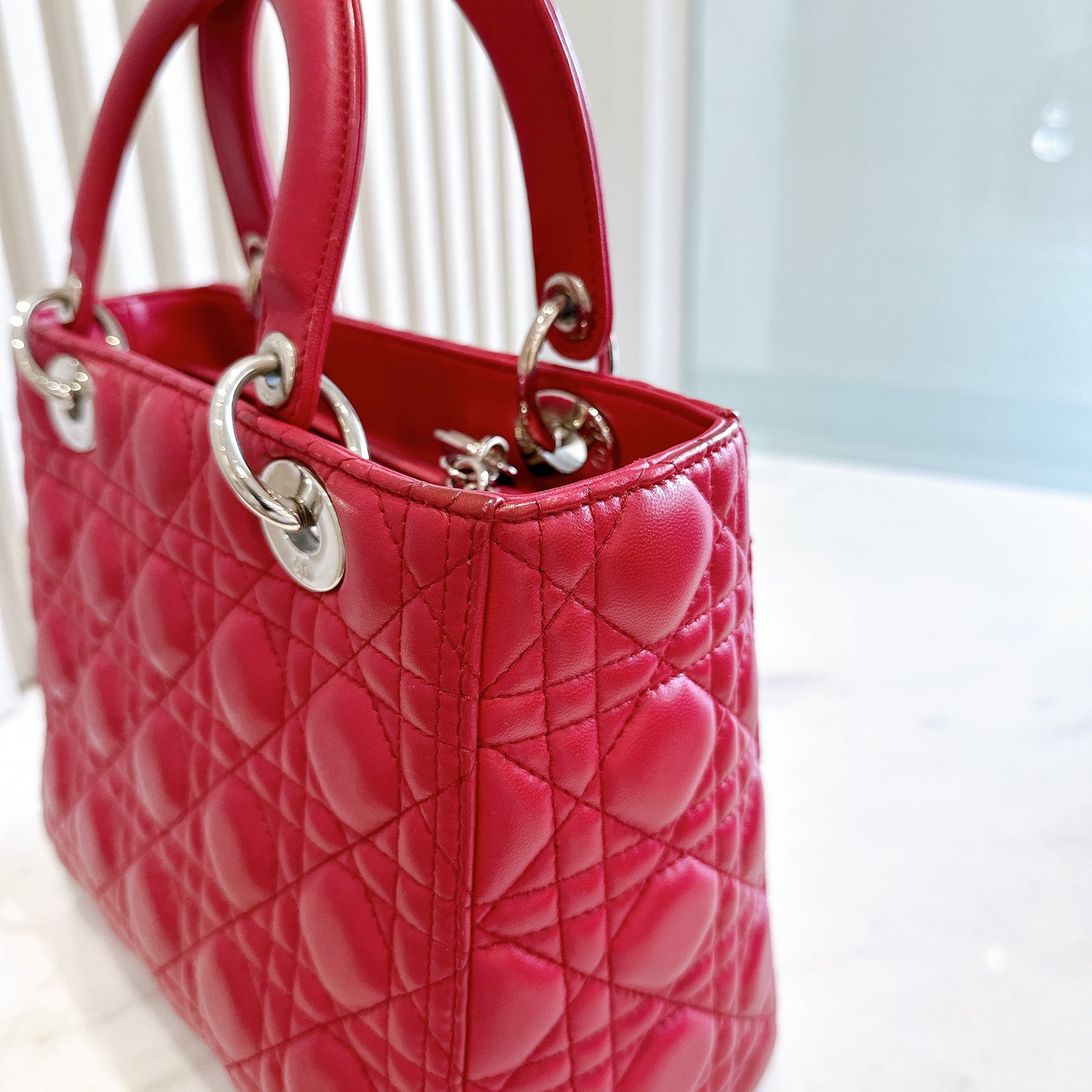 Lady Dior Medium In Red