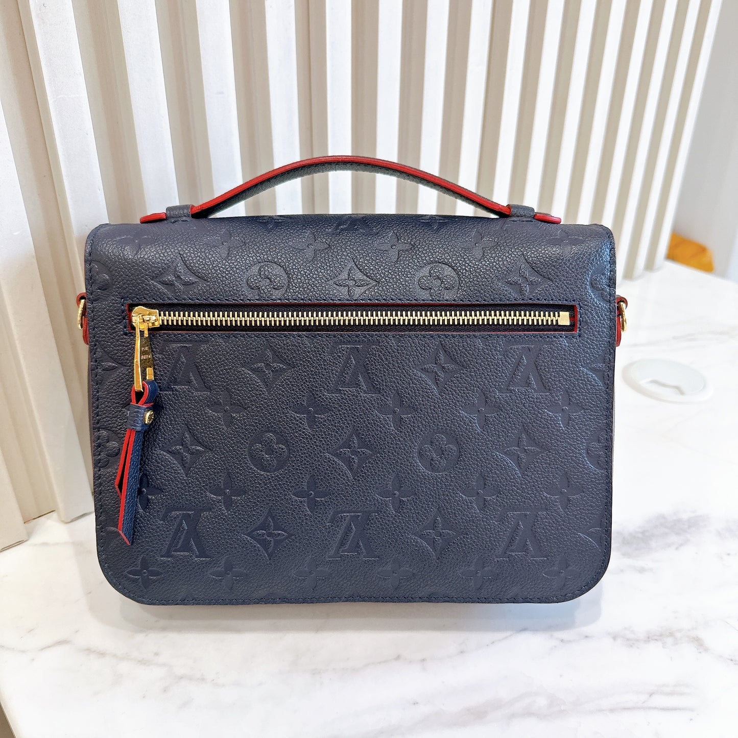 LV Pochette Metis Marine Rouge