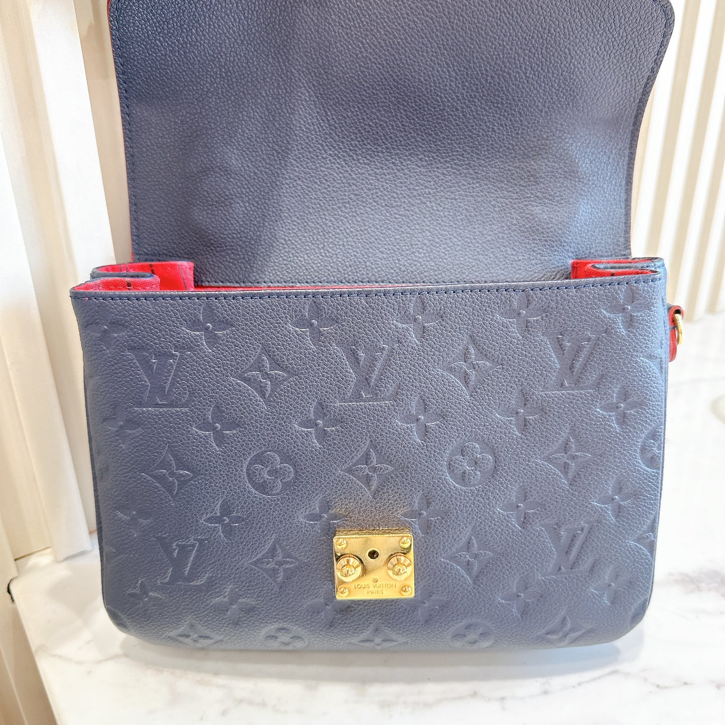 LV Pochette Metis Marine Rouge