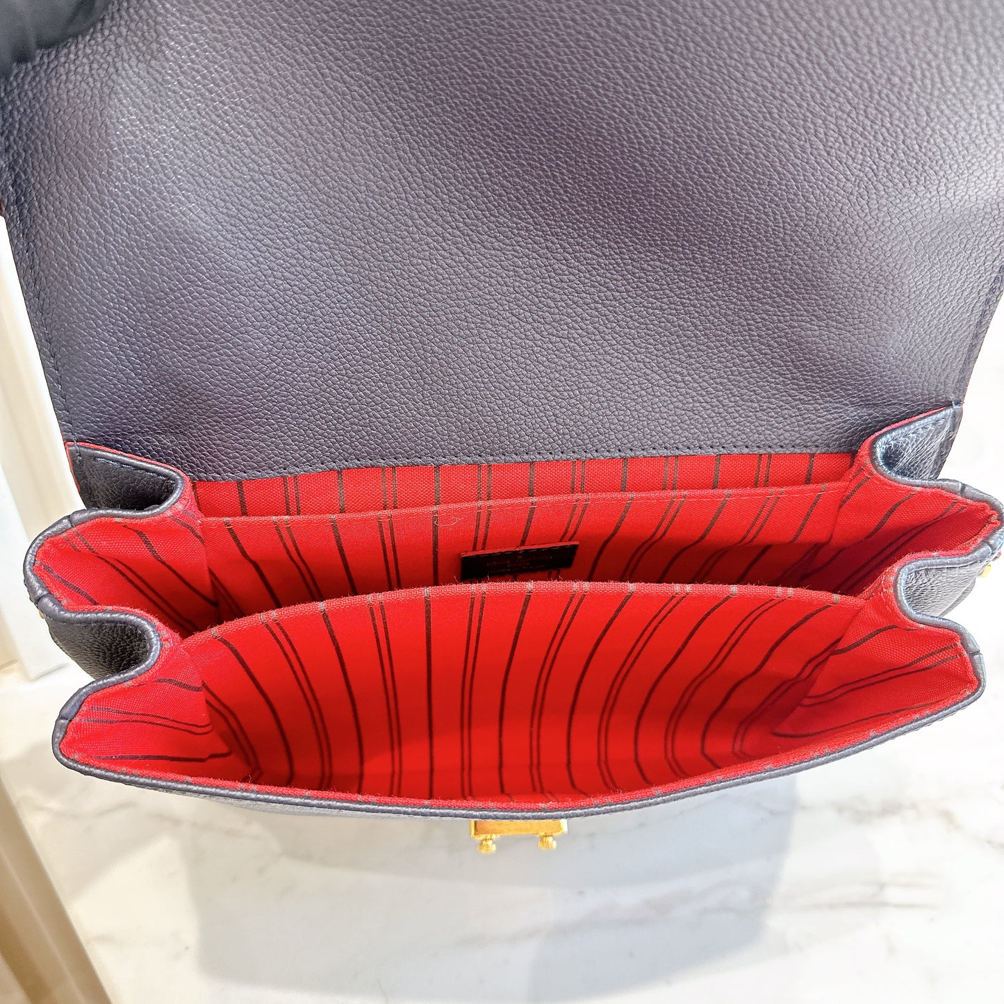 LV Pochette Metis Marine Rouge