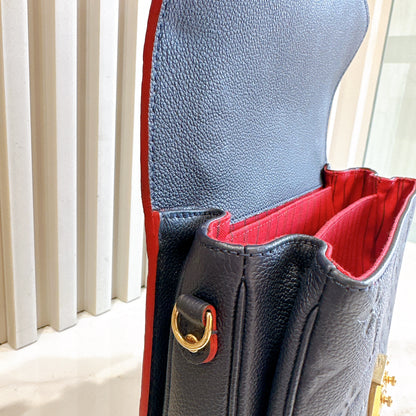 LV Pochette Metis Marine Rouge
