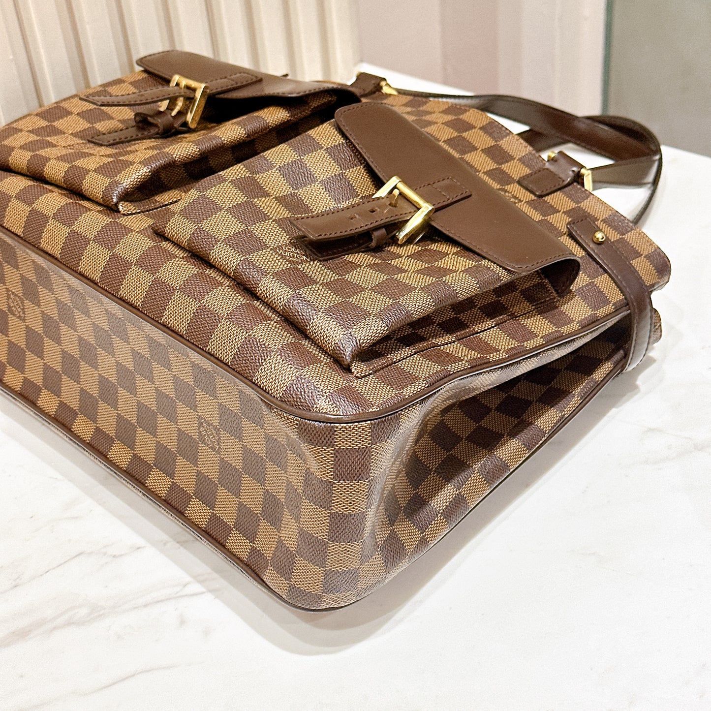 LV Uzes Tote in Damier Ebene