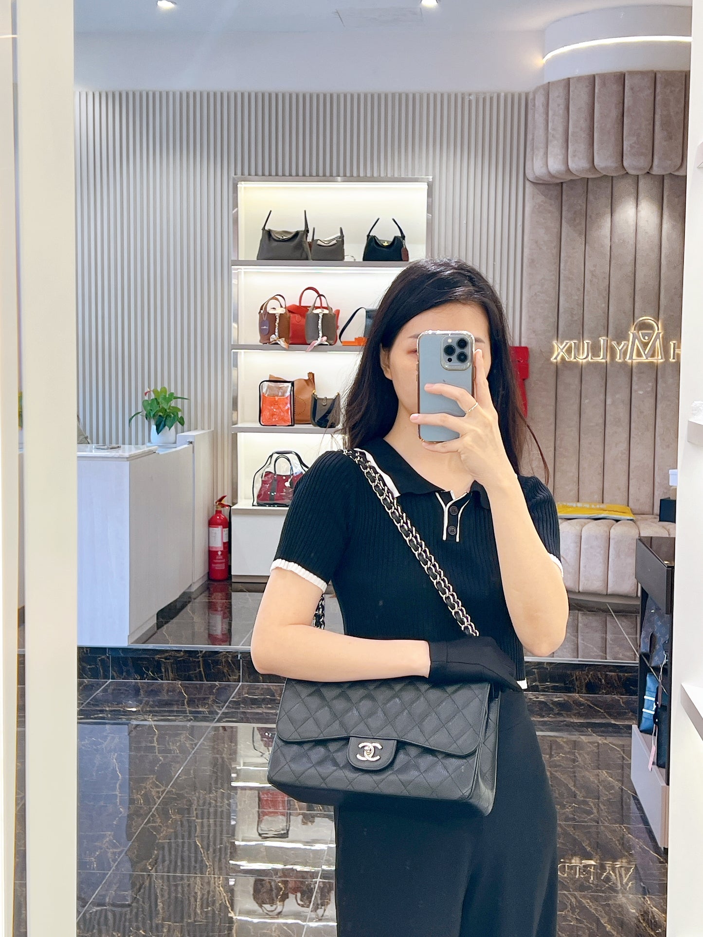 Chanel Classic Jumbo Caviar in Black SHW