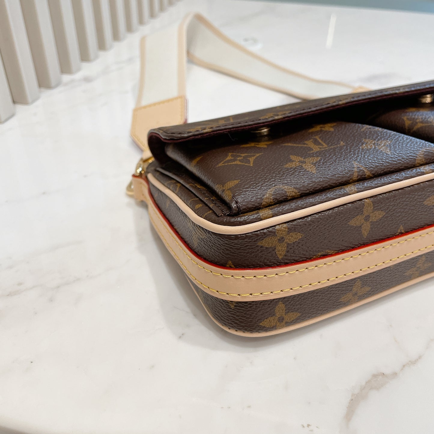 LV Monogram Vivacite