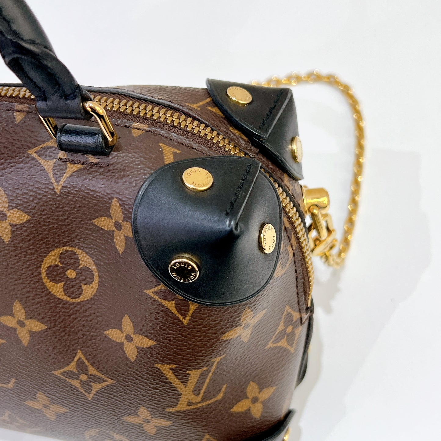 LV Monogram Petite Souple Malle