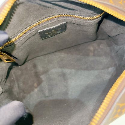 LV Monogram Petite Souple Malle