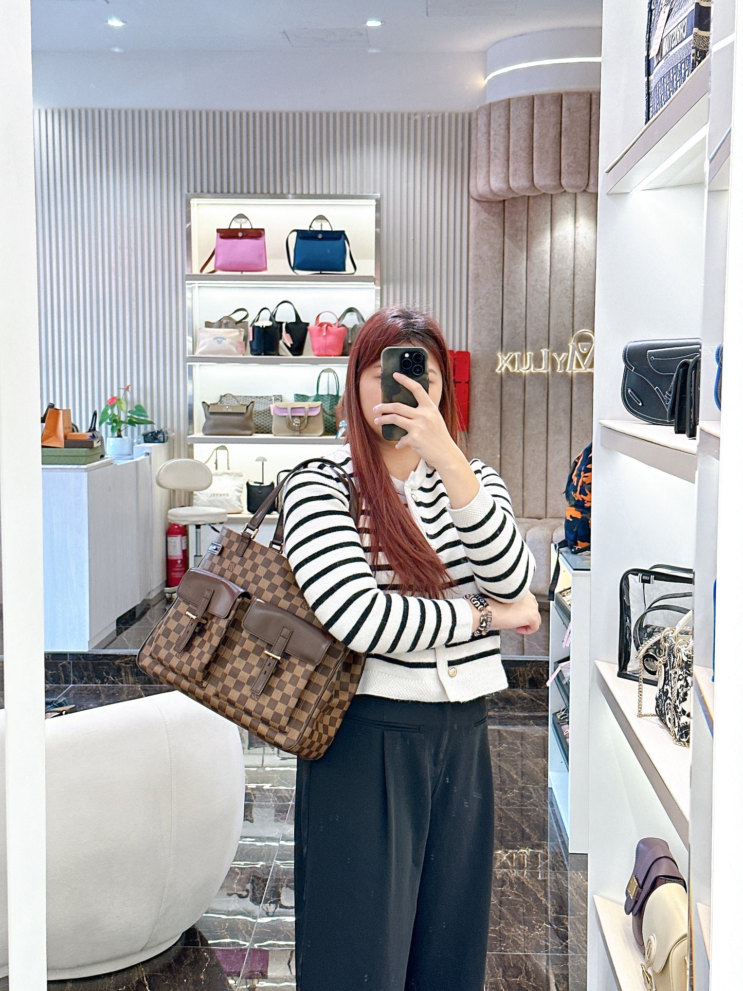 LV Uzes Tote in Damier Ebene