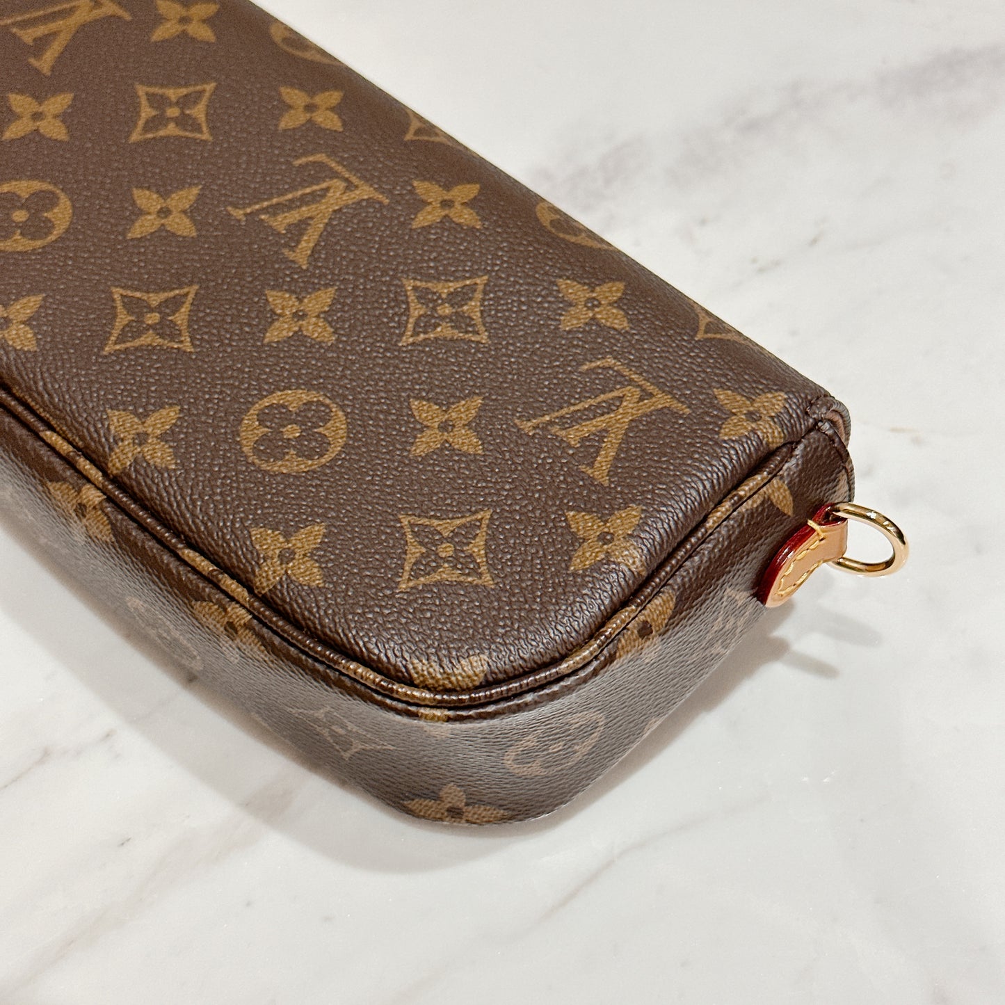 LV Monogram Ivy