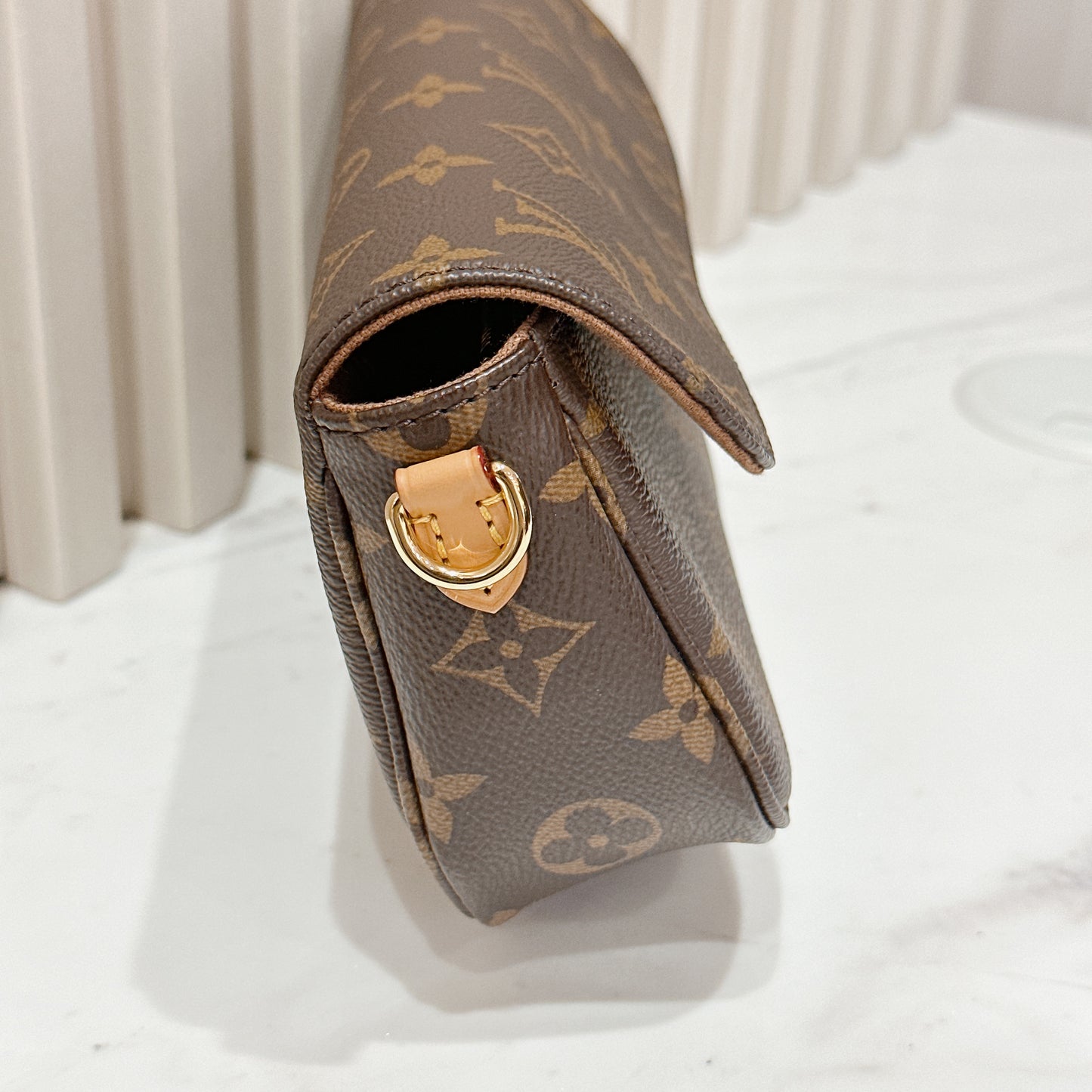 LV Monogram Ivy