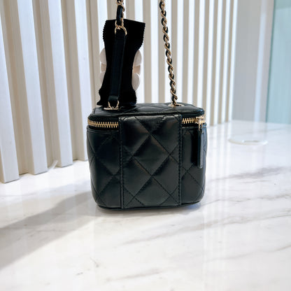 Chanel Camellia Bow Vanity Case