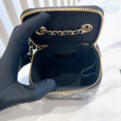 Chanel Camellia Bow Vanity Case