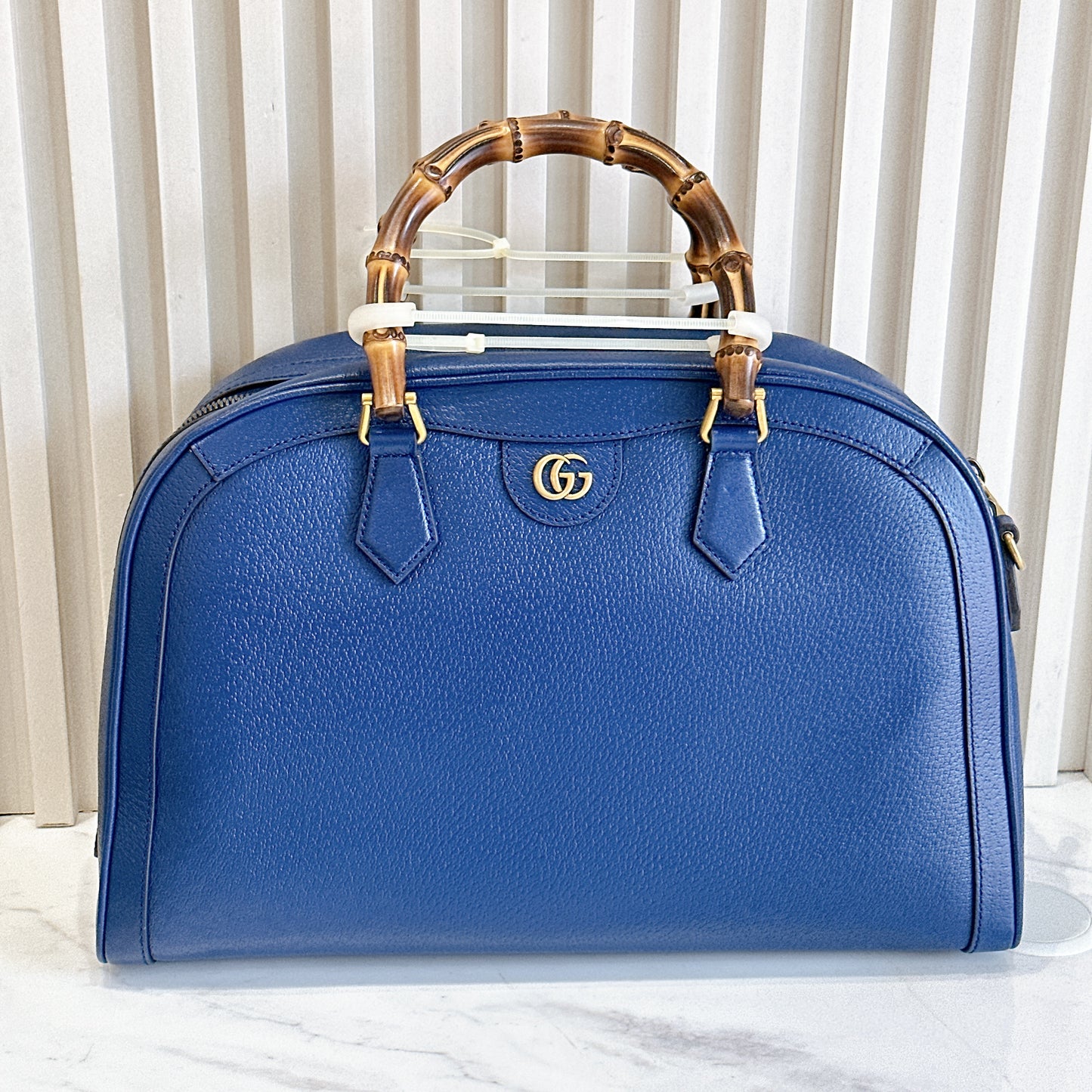 Gucci Diana Duffle in Blue Medium