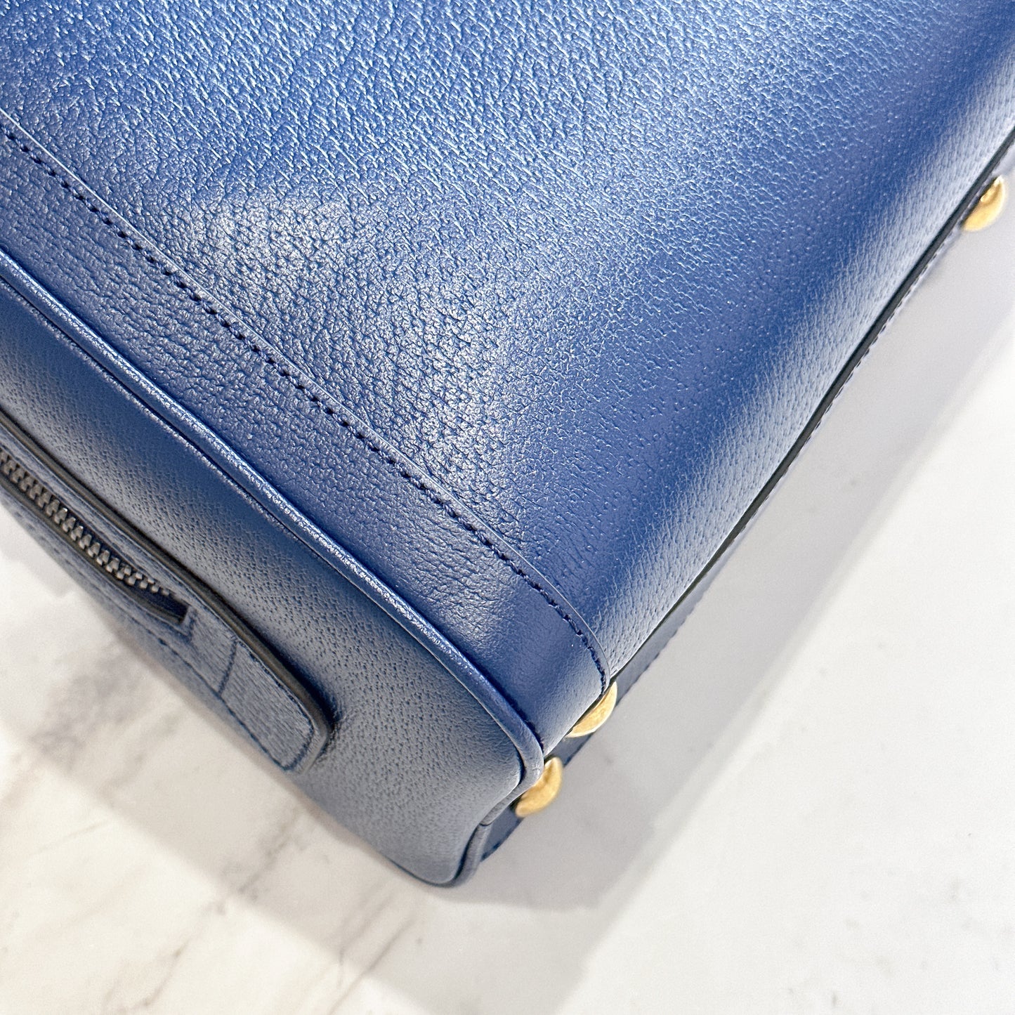 Gucci Diana Duffle in Blue Medium