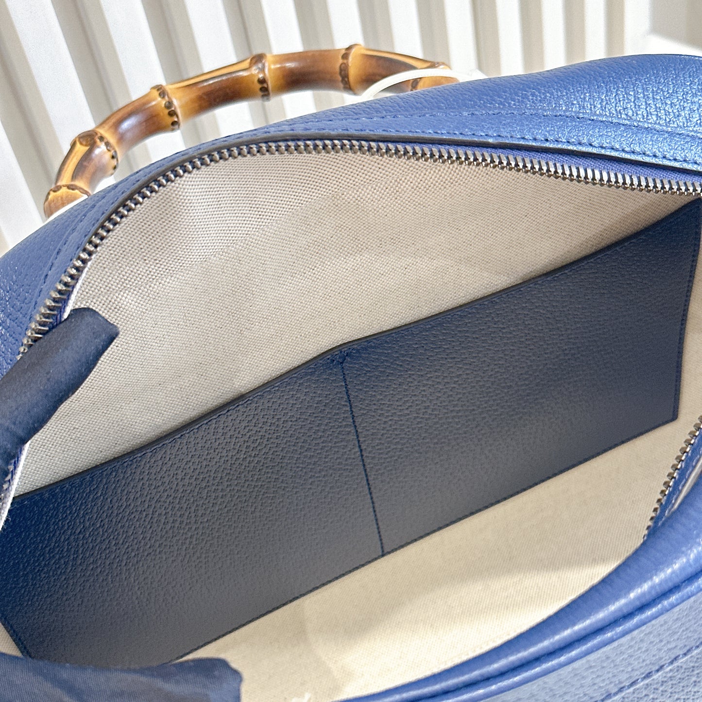 Gucci Diana Duffle in Blue Medium